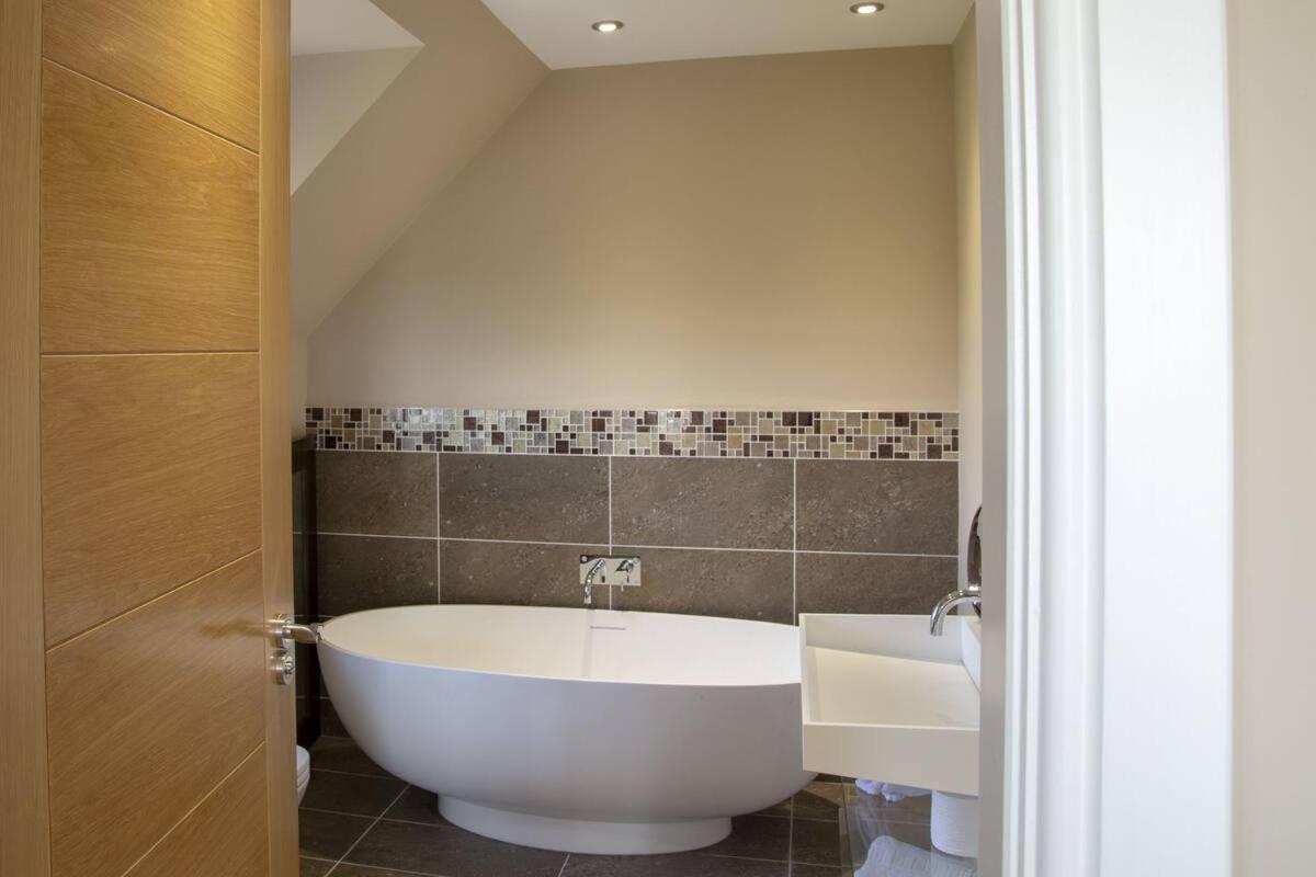 Beallach Lodge Culrain Esterno foto